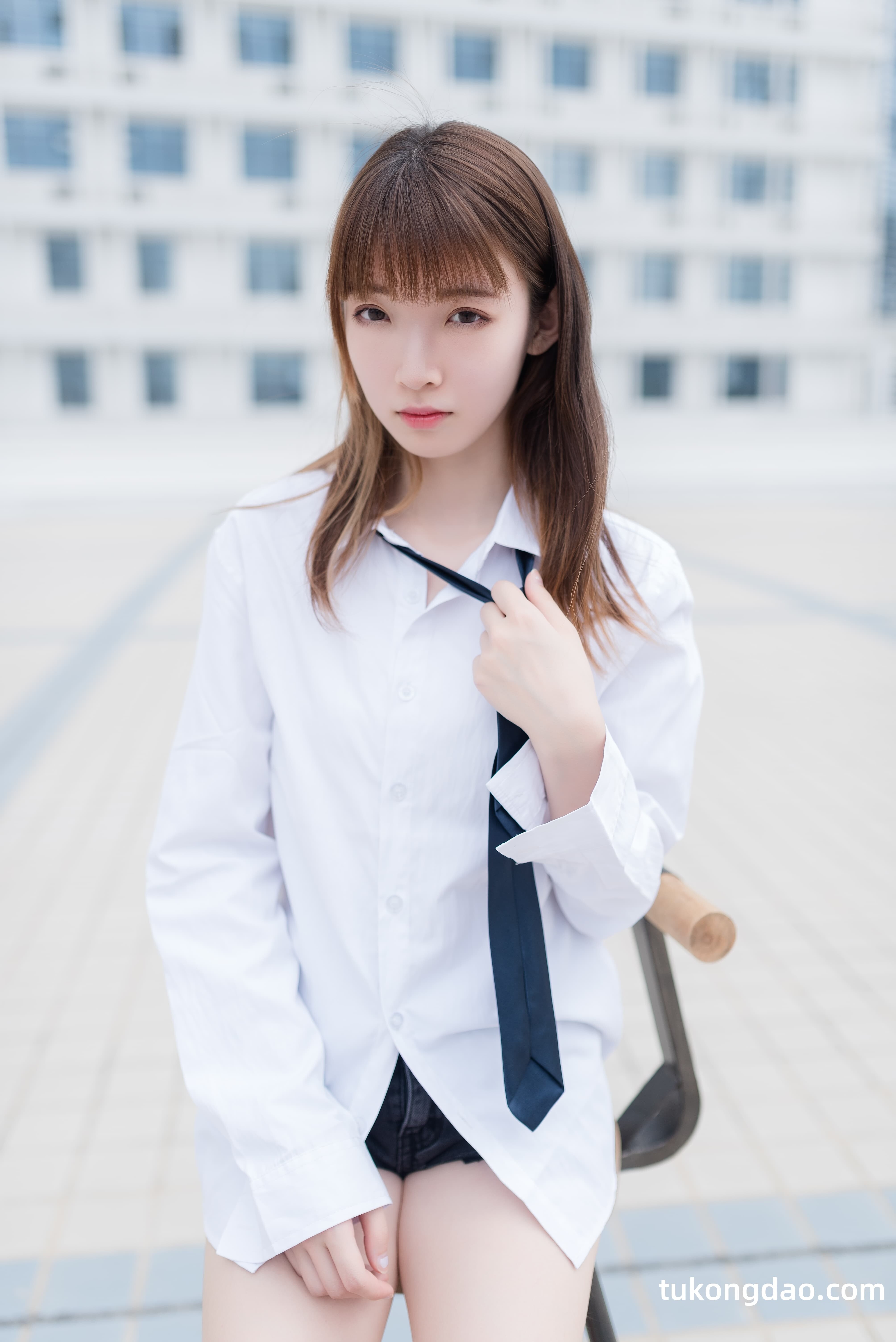amlyu.com 043